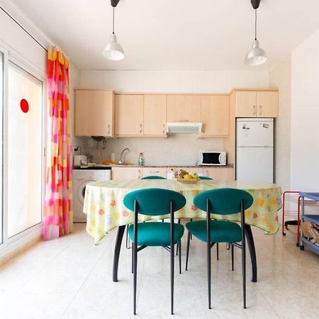 La Rapita - Apartamento De Dos Dormitorios Con Piscina Comunitaria Alcanar Zewnętrze zdjęcie